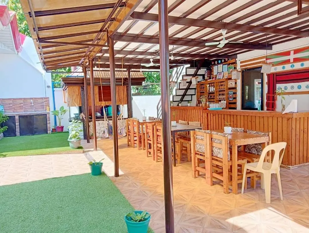 Гостевой дом Casa Mia Inn Дауис Филиппины