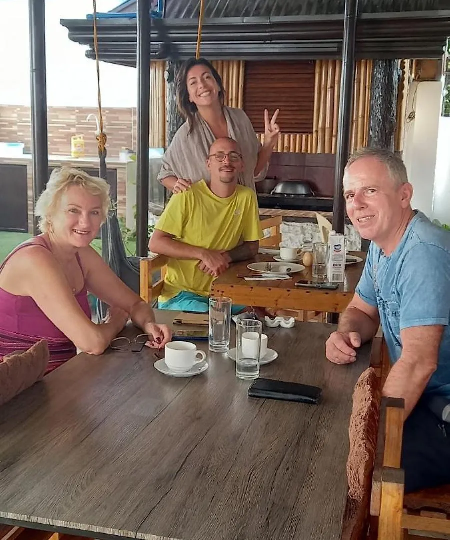 Casa Mia Inn Dauis 0*,  Filipinler